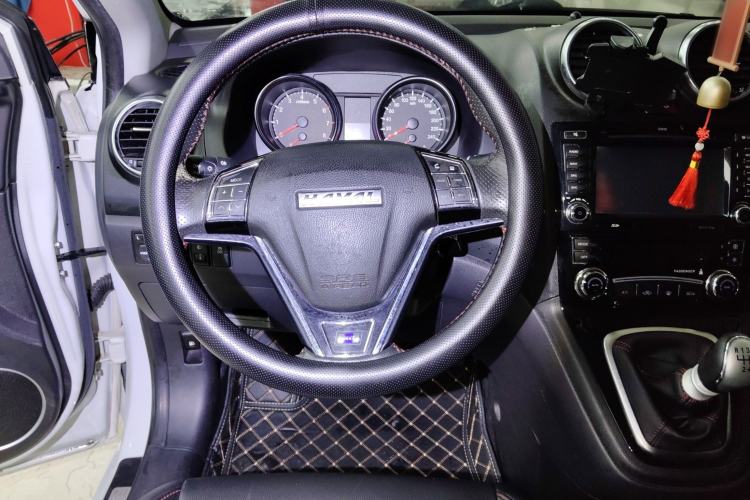 Used Haval H6 2016 Upgraded Model 1.5T Manual Two-Wheel Drive Elite Version
