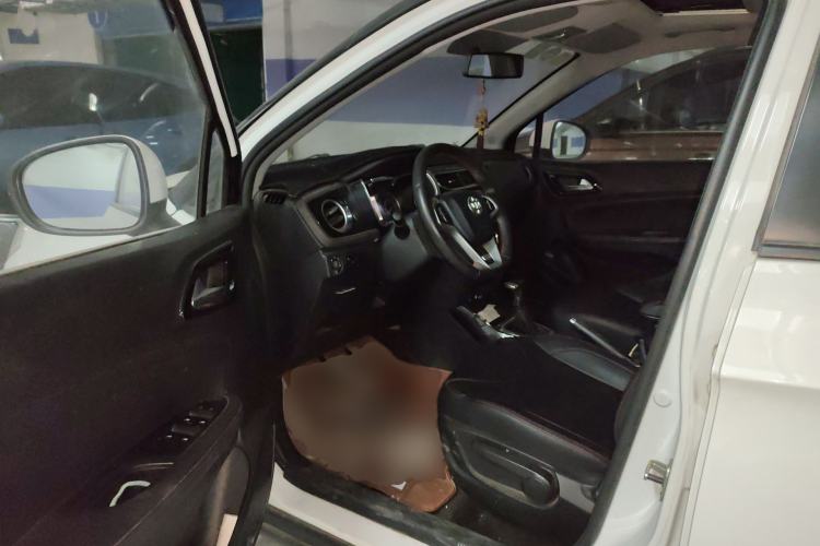 Used Brilliance V3 2016 1.5T Automatic Flagship Model