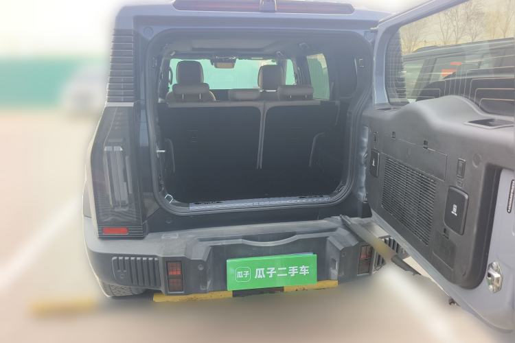 Used JETOUR Traveler 2023 2.0T All-Wheel Drive CrossPRO+ Trunk