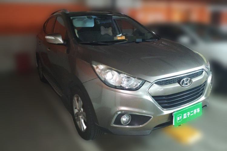 Used Hyundai ix35 2013 2.0L Automatic Two-Wheel Drive Smart GLS China IV Standard Front Right 45 Deg