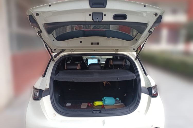 Used BYD Dolphin 2021 405 km Fashion Edition
