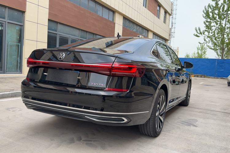 Used Volkswagen Passat 2023 Revised 330TSI Elite Edition Rear Right 45 Deg