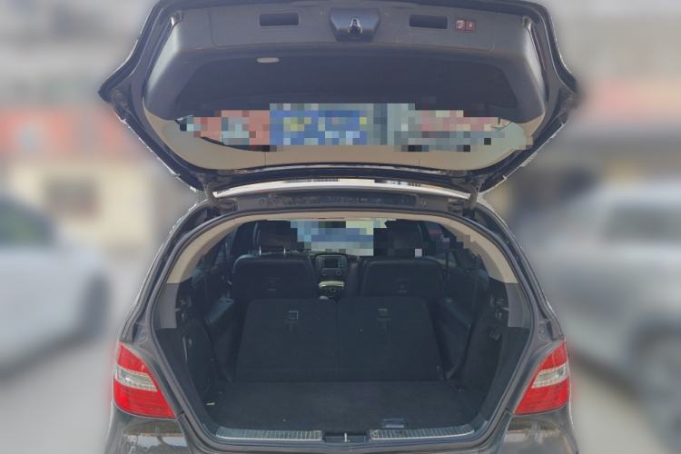 Used Mercedes-Benz R-Class 2010 R 350 L 4MATIC