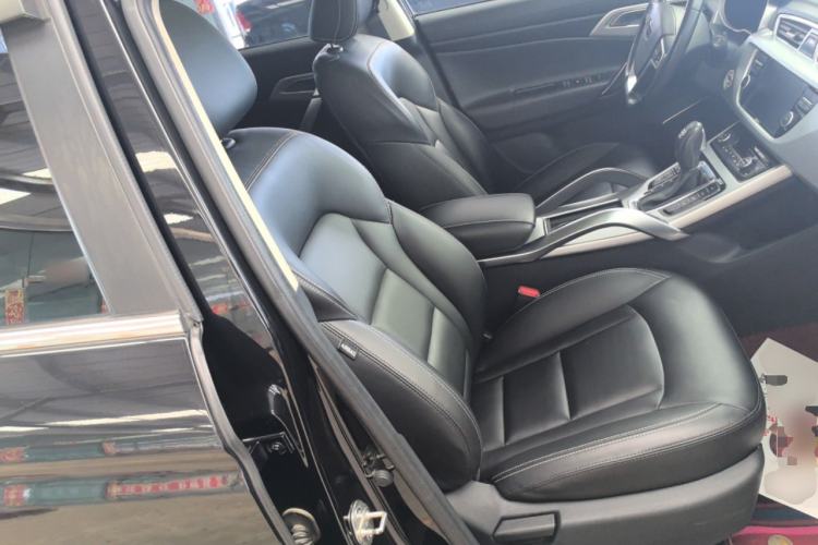 Used Geely Auto Emgrand X7 Sport 2016 1.8TD Automatic Smart Model Right Front Seat