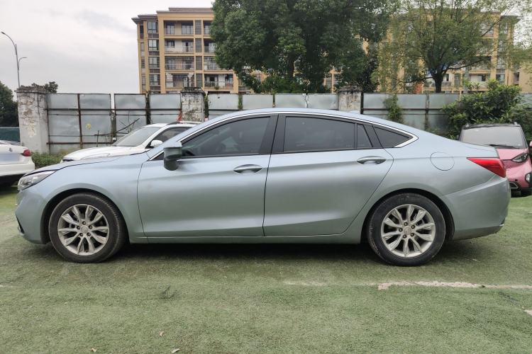 Used Hongqi H5 2018 30TD Dynamic Edition Left Side