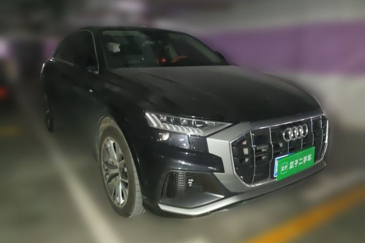 Used Audi Q8 2023 55 TFSI Luxury Dynamic Edition Front Right 45 Deg