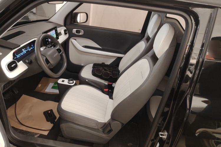 Used Geely Galaxy Panda 2025 210km Panda Kart Left Front Seat