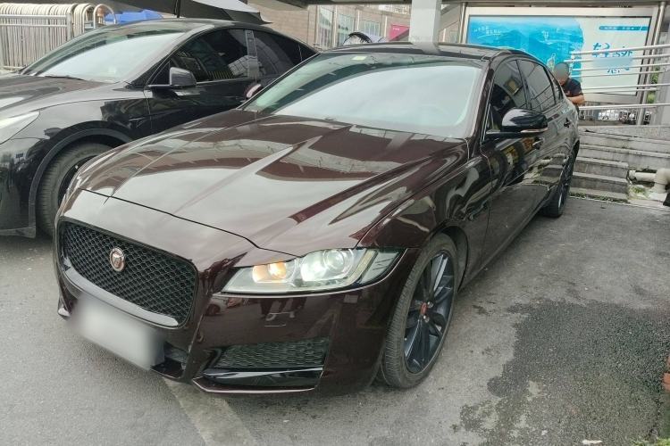 Used Jaguar XFL 2020 XFL 2.0T P200 Two-Wheel-Drive Rally Flag Edition