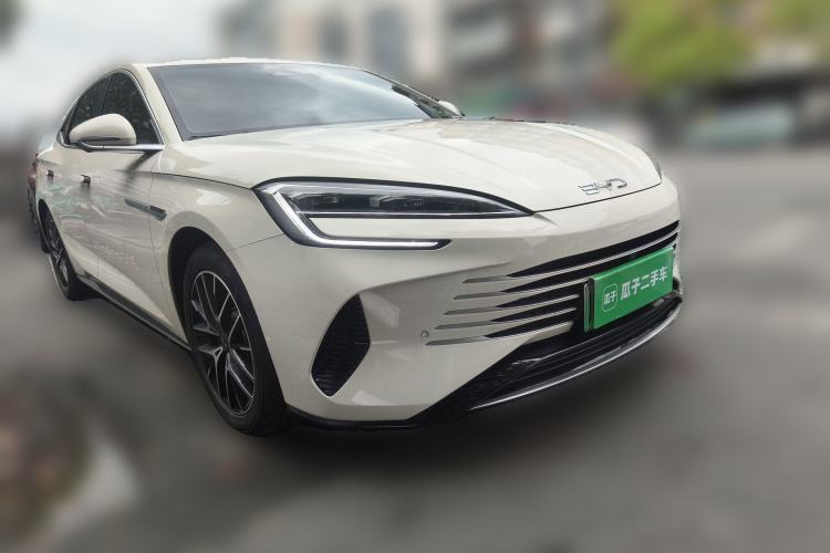 Used BYD Seal 07 DM-i 2025 DM-i 1.5L 125km Luxury Model Front Right 45 Deg