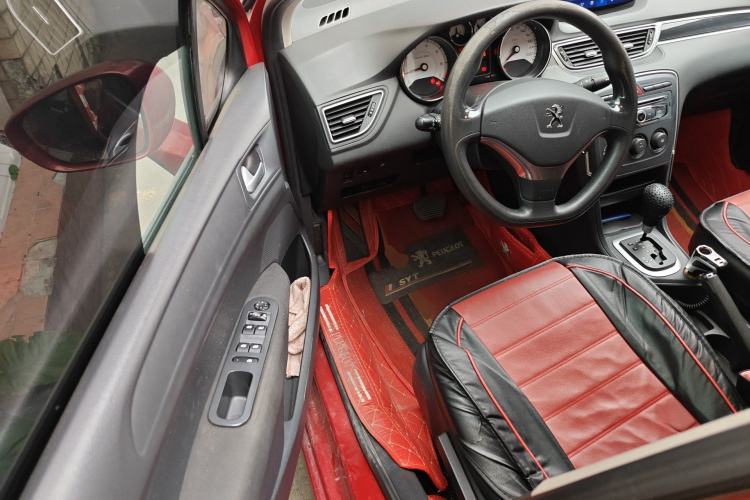 Used Peugeot 308 2013 1.6L Automatic YouShang Model
