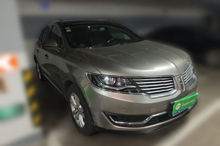 Used Lincoln MKX 2017 2.0T Two-Wheel Drive Deluxe Edition
