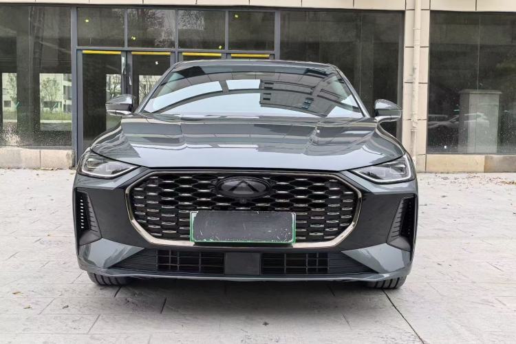 Used Chery Fengyun A8L 2025 1.5 TGDI 145 km Luxury Version