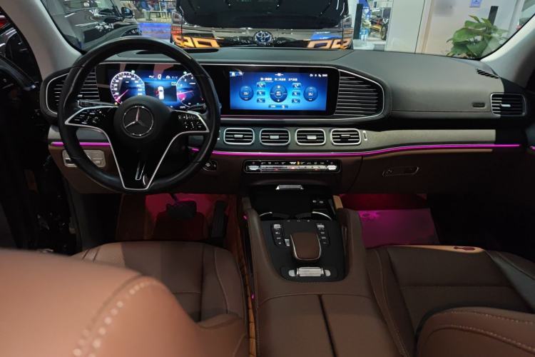 Used Mercedes-Benz GLE 2024 GLE 450 4MATIC Luxury Model
