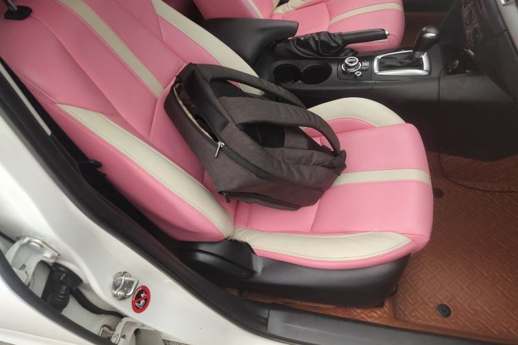 Used Mazda 3 Axela 2016 Sedan 1.5L Automatic Comfort Model Right Front Seat