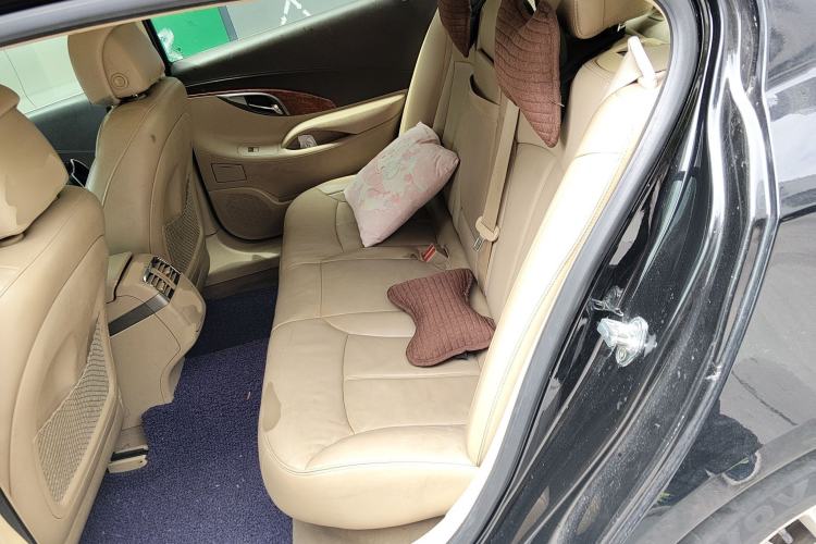 Used Buick LaCrosse 2012 2.4L SIDI Elegant Edition