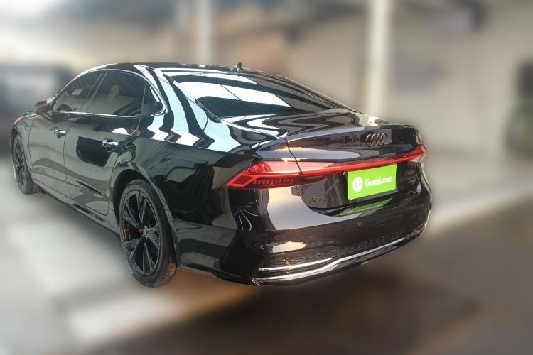 Used Audi A7L 2024 45TFSI S-line Dream-Building Edition Flow Crystal Package