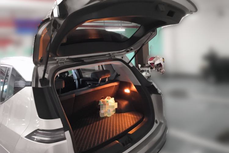 Used AION Y 2023 Younger Star Edition Trunk