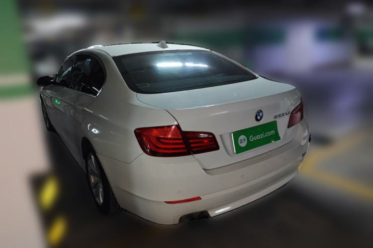 Used BMW 5 Series 2013 525Li Luxury Model
