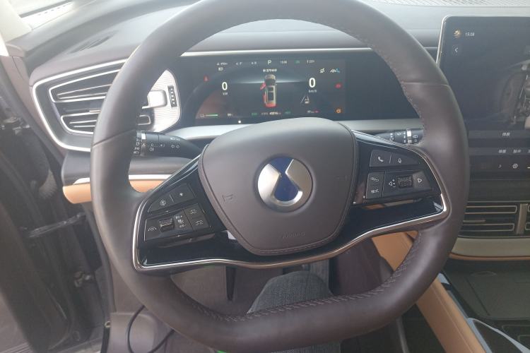 Used Denza D9 2024 DM-i 980 Four-Wheel Drive Flagship Model