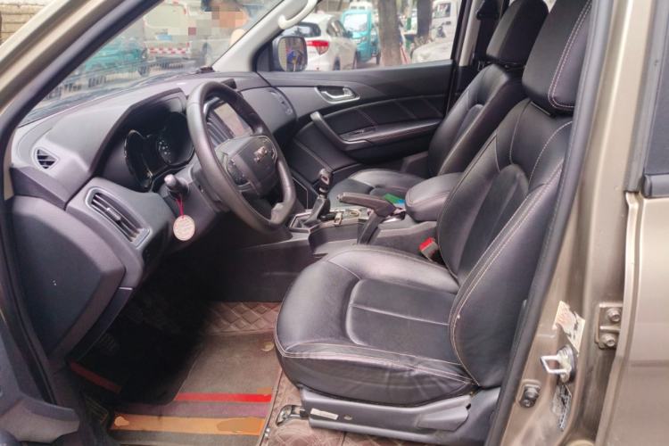 Used JMC Yuhu 7 2020 2.0T Diesel Manual Two-Wheel Drive Comfort Edition Short Wheelbase China VI Standard JX4D20A6L Left Front Seat