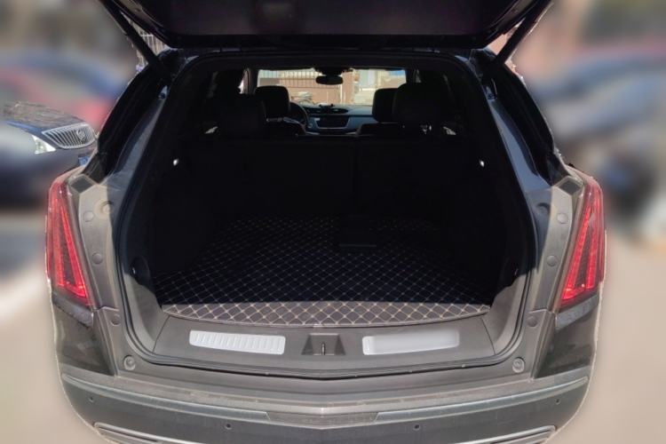 Used Cadillac XT5 2021 28T Luxury Model