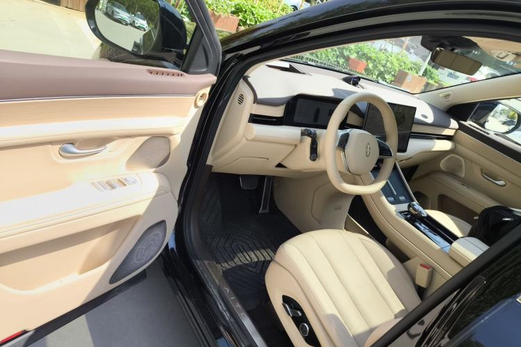 Used Hima AITO M7 2024 1.5T Intelligent Driving Rear-Drive Pro Version 5 Seats Ternary Lithium Battery Driver Seat