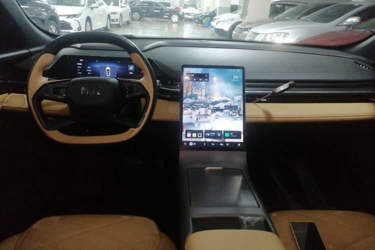 Used Geely Galaxy L6 2023 125km PLUS Center Console