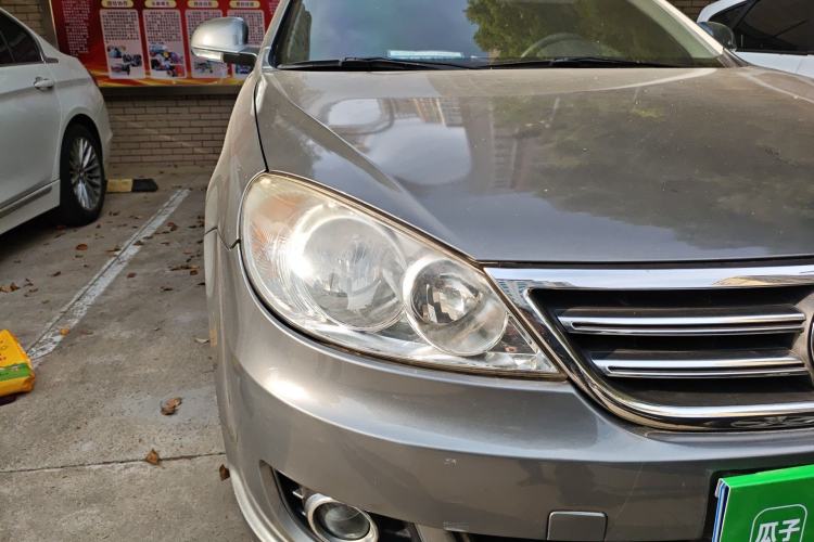 Used Volkswagen Lavida 2011 1.4 TSI DSG Prestige Edition Right Front Headlight