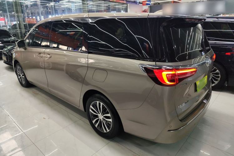 Used Buick GL8 2022 ES Landtrek 653T Comfort Edition