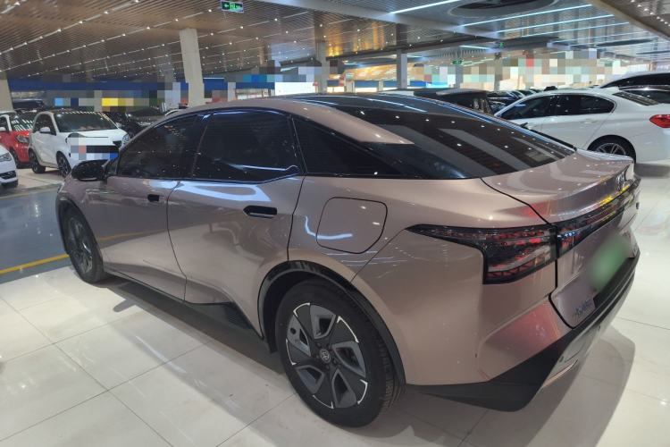 Used Toyota bZ3 2023 616 km Long-Range Premium
