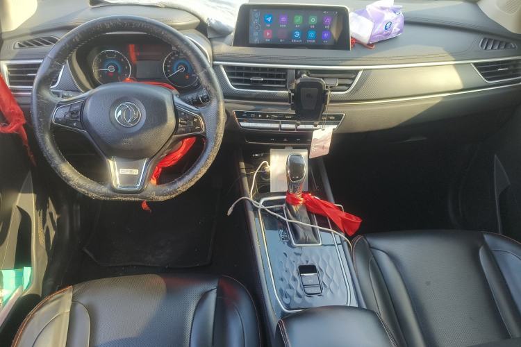 Used Dongfeng Fengon 580 2021 Revised ☆ Star Edition 1.5T Automatic Luxury Version Center Console