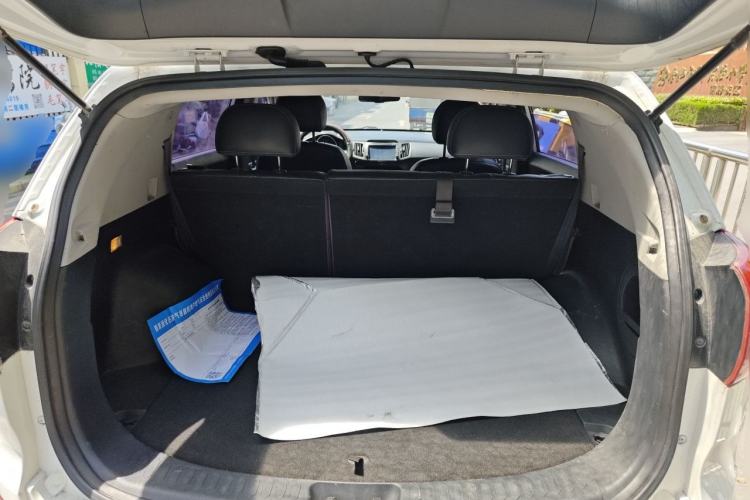 Used Kia Sportage R 2014 2.0L Automatic Two-Wheel Drive Premium Trim
