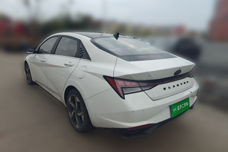 Used Hyundai Elantra 2022 1.5L CVT LUX Prestige Edition Rear Left 45 Deg