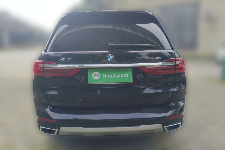 Used BMW X7 2020 xDrive40i Luxury Package with Premium Features
