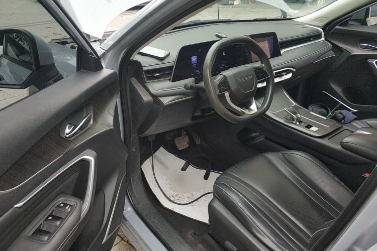 Used Venucia V 2021 260T Idol Edition