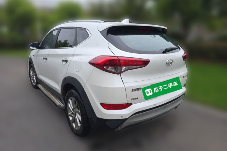 Used Hyundai Tucson 2015 1.6T Dual-Clutch Two-Wheel-Drive Smart Model Rear Left 45 Deg