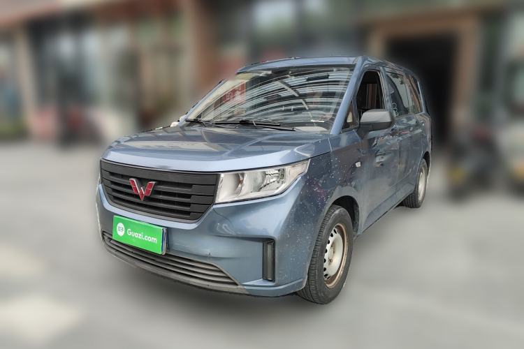 Used Wuling Hongguang PLUS 2020 1.5L Manual Standard Edition 5 Seats