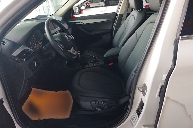 Used BMW X1 2016 sDrive18Li Fashion Model Left Front Seat