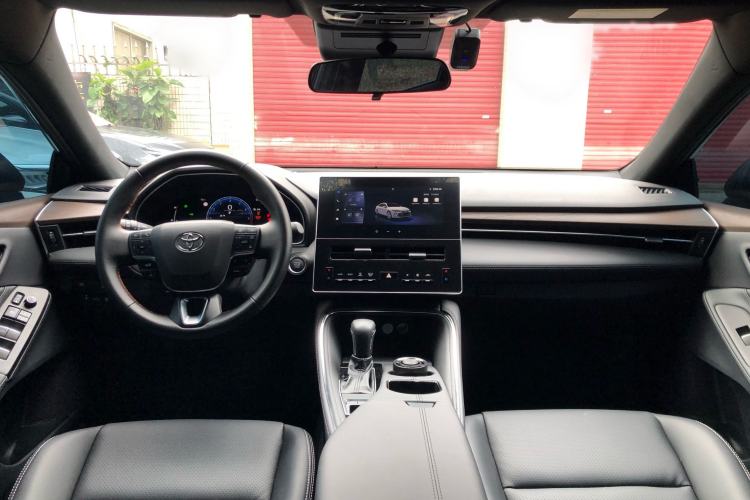 Used Toyota Avalon 2024 2.0L Ambition Edition
