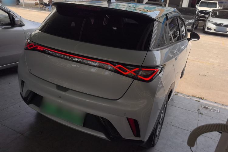 Used BYD Dolphin 2021 405 km Fashion Edition