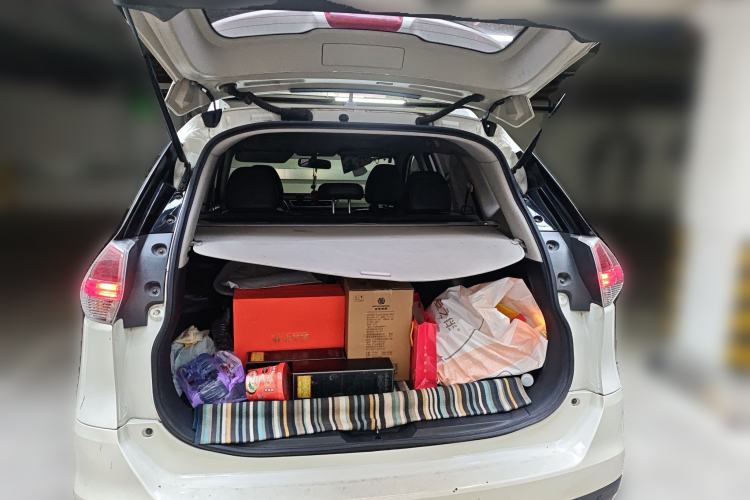 Used Nissan X-Trail 2016 2.0L CVT Smart Enjoyment Version 4WD