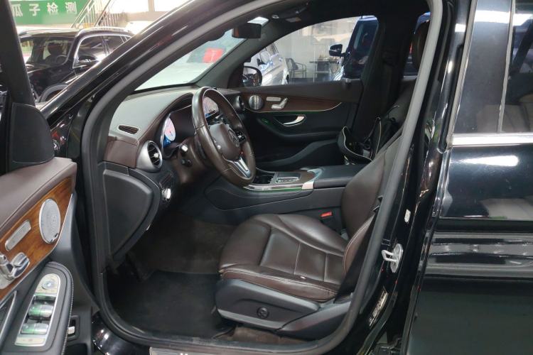 Used Mercedes-Benz GLC 2021 GLC 300 L 4MATIC Dynamic Model
