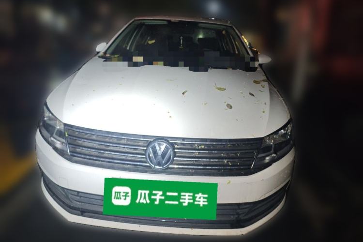 Used Volkswagen Lavida 2015 1.6L Manual Fashion Edition Front