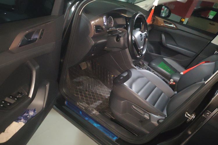 Used Volkswagen Tharu 2021 280TSI Two-Wheel Drive Comfort Edition Driver Seat