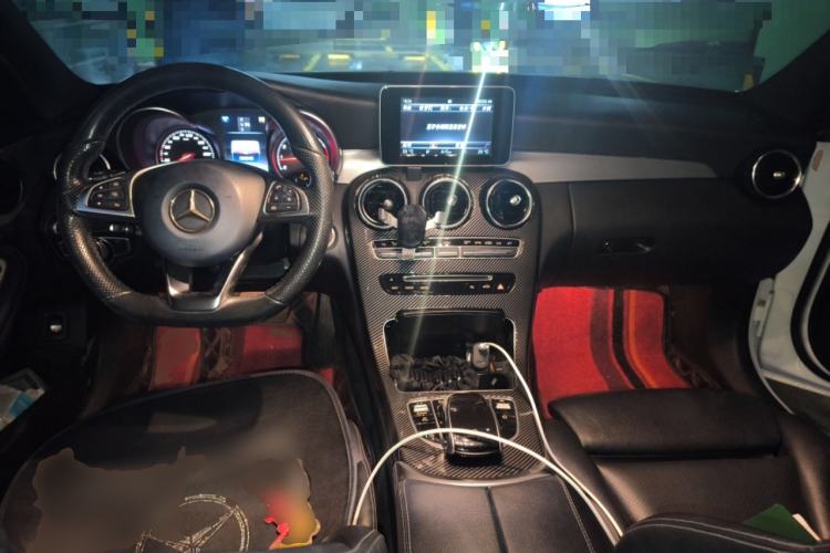 Used Mercedes-Benz C-Class 2016 C 200 Sport Edition Center Console