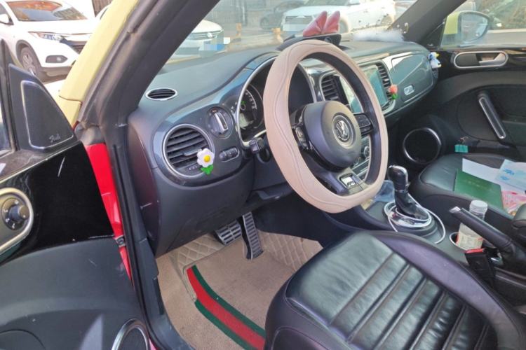 Used Volkswagen Beetle 2013 1.4TSI Luxury Model
