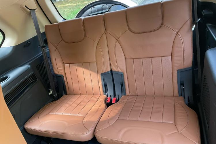 Used Haval H9 2015 2.0T Four-Wheel Drive Luxury 7-Seater
