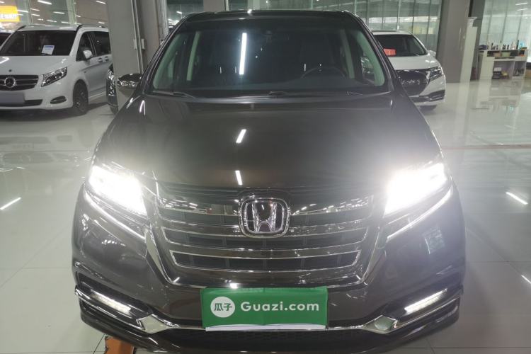 Used Honda Elysion 2019 2.0L Hybrid Luxury Edition