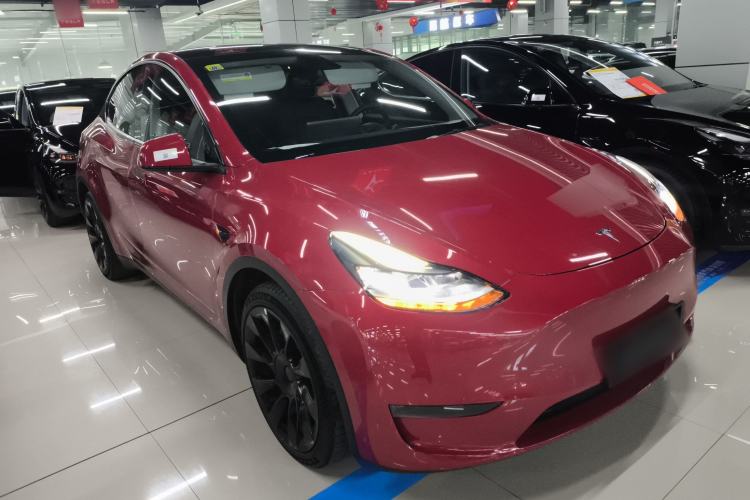 Used Tesla Model Y 2021 Long-Range All-Wheel-Drive Version