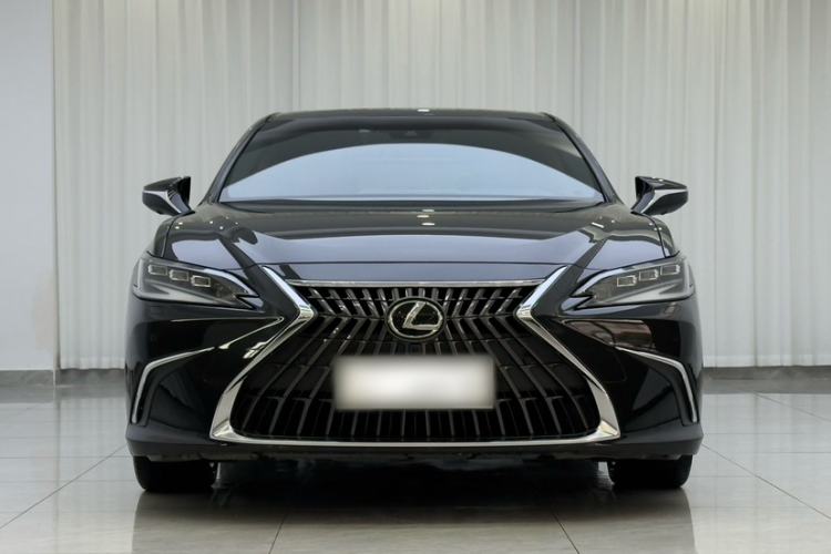 Used Lexus ES 2022 300h Executive Edition